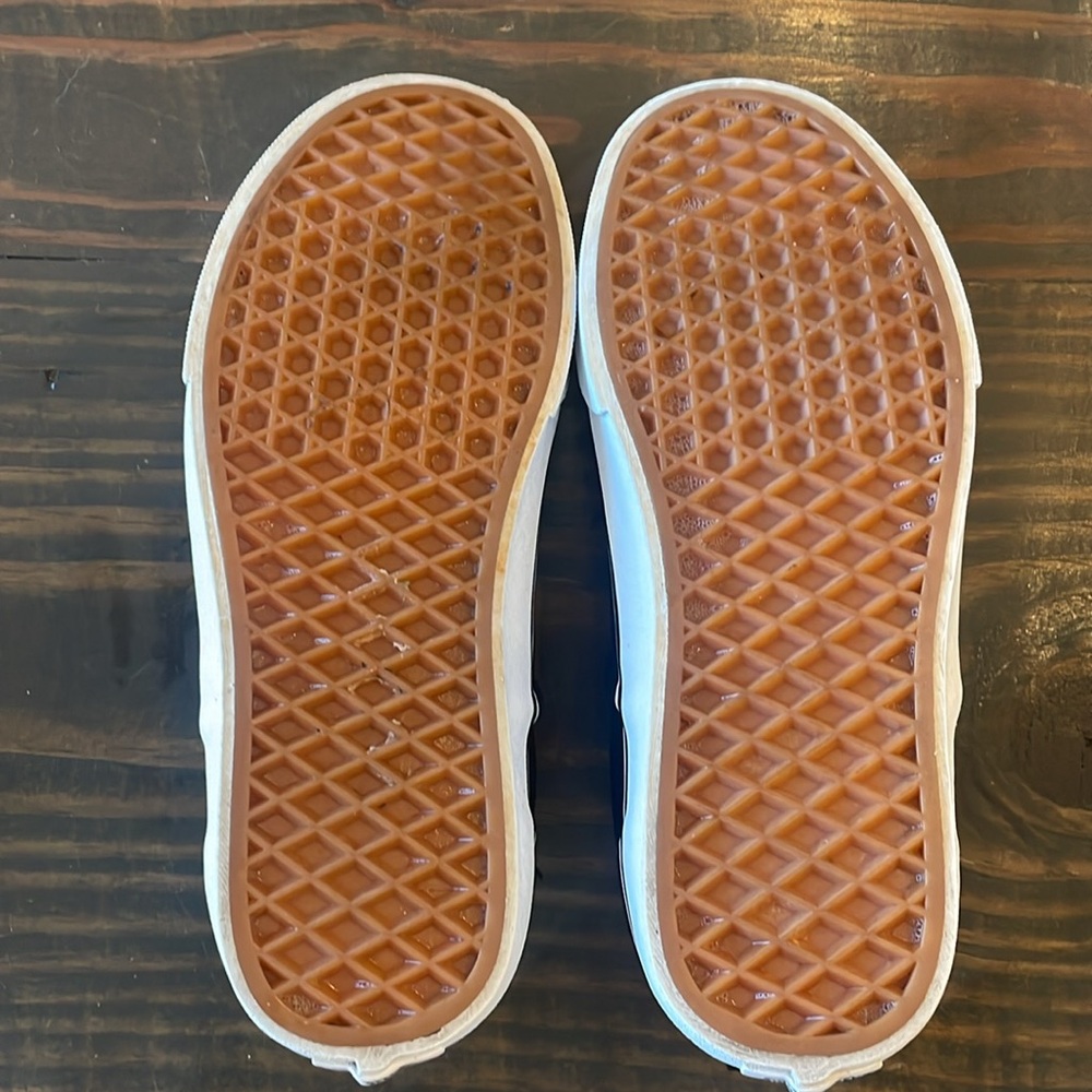 Women’s VANS Hightop Sneakers - Picture 7 of 7